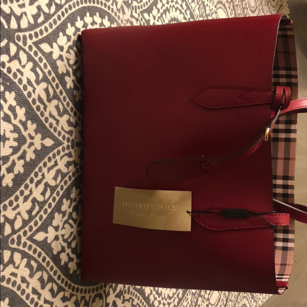 Brand New Poppy Red Burberry Tote